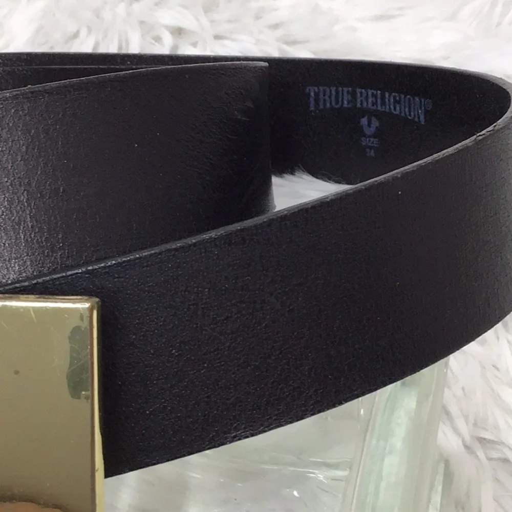 True Religion Black leather Belt with Gold Horseshoe Logo Buckle